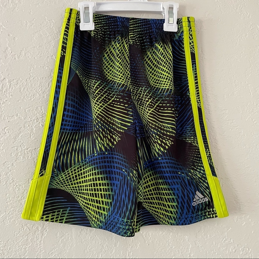 Adidas Youth Boy Athletic Shorts 3 Stripe Active Soccer Basketball Shorts Size 7